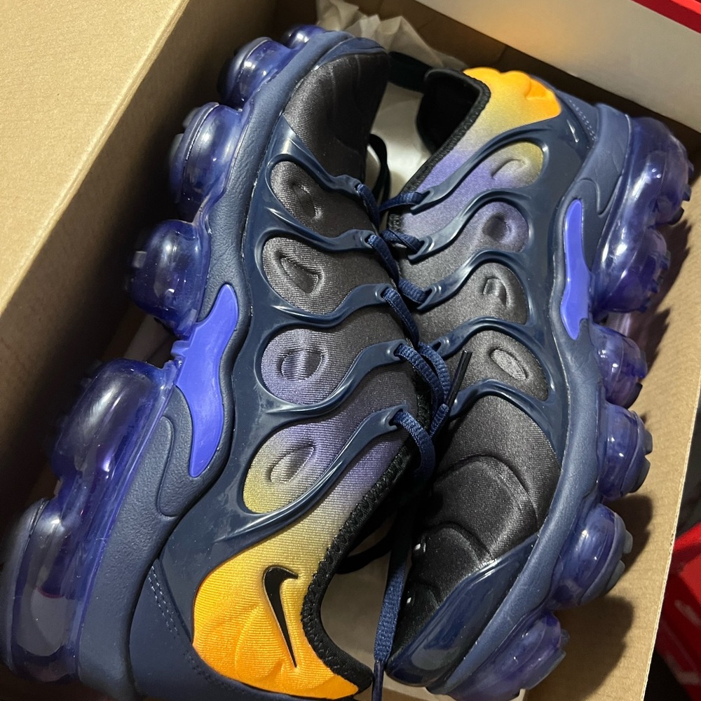Air Vapormax Plus Size Womens 9.5